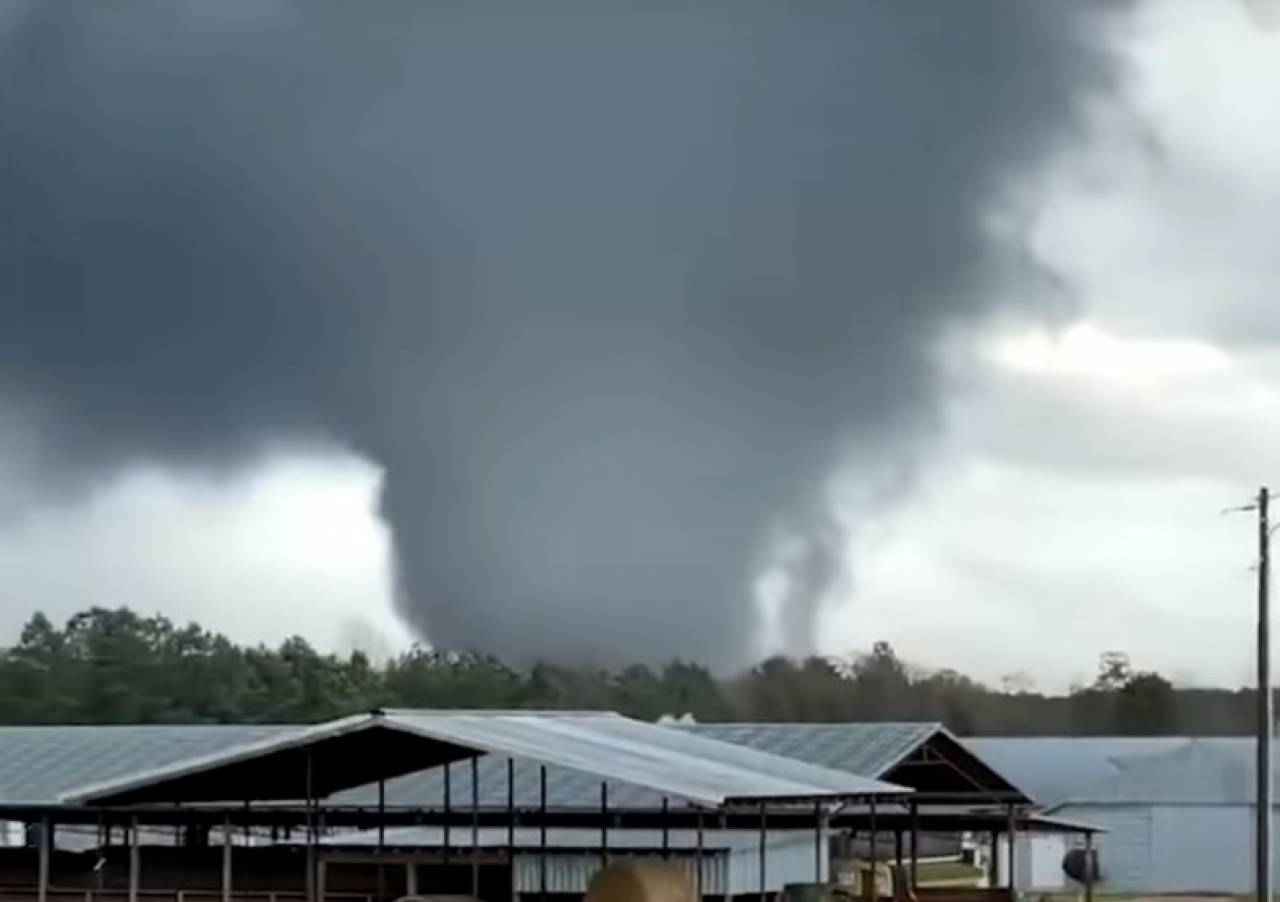 27 tornado negli ultimi giorni nel sud degli USA