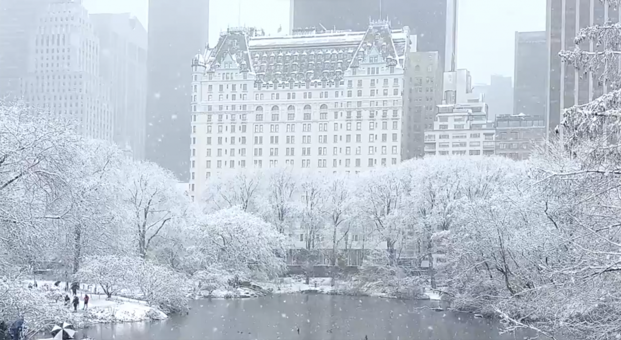 E' tornata la neve anche a New York