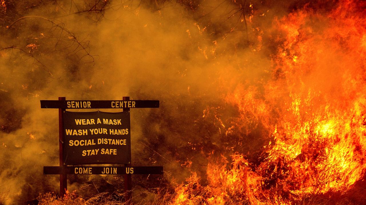 Gli incendi in California (Fonte: ABC7 NEWS)