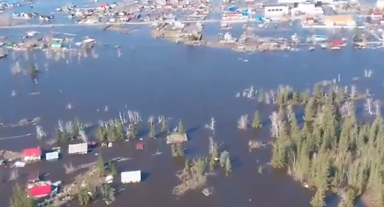 Il fiume Lena causa inondazioni in Jacuzia