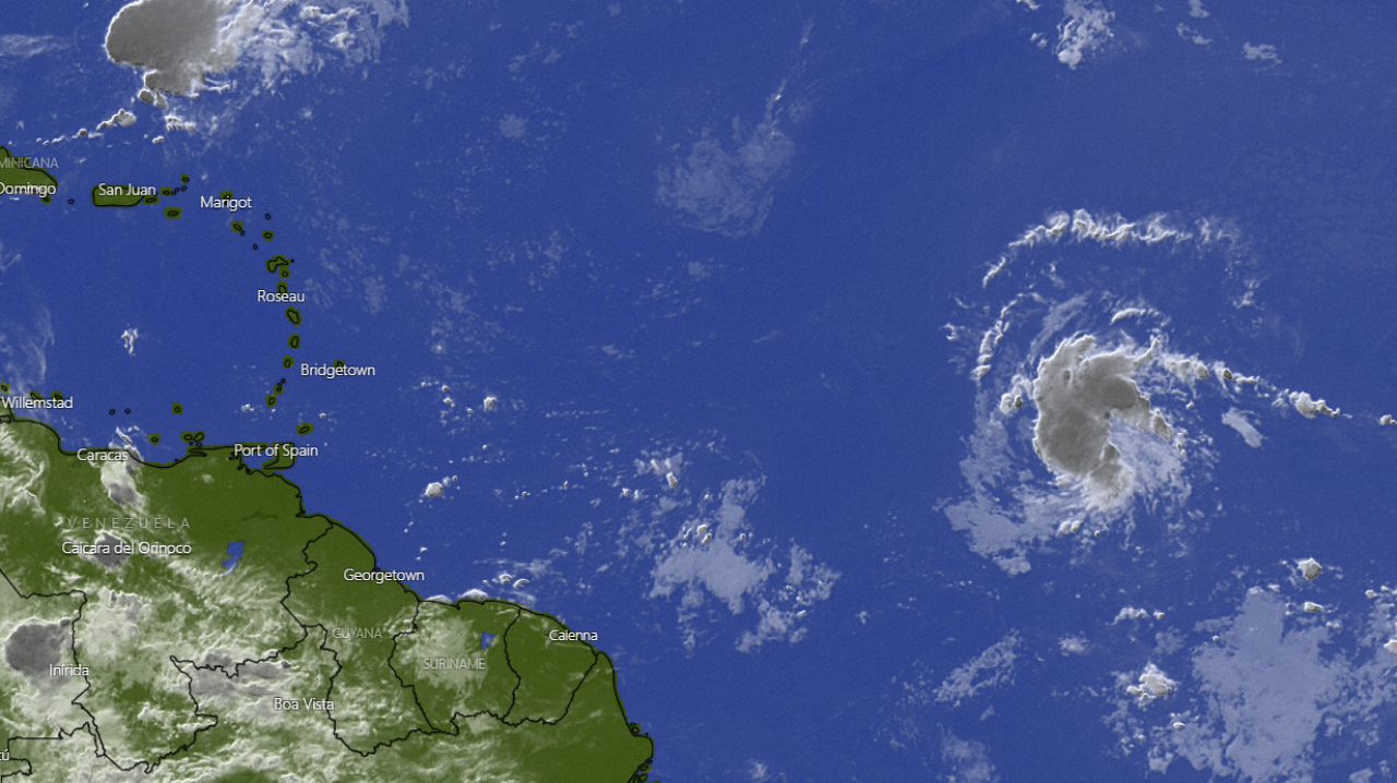 Il possibile uragano Sam, ora depressione nelle acque tropicali atlantiche