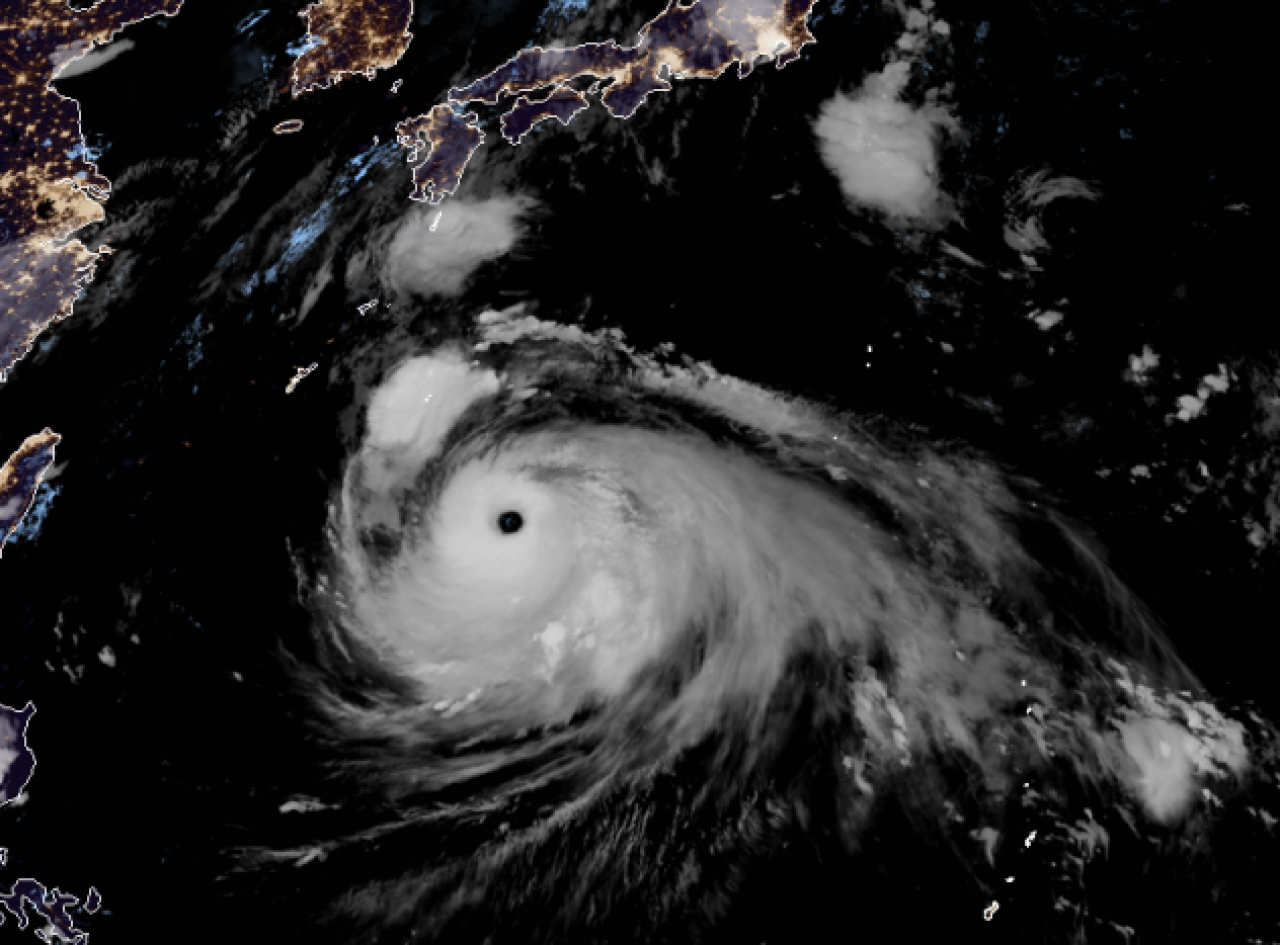 Il tifone Haishen visto dal satellite (Fonte CIRA/RAMMB)