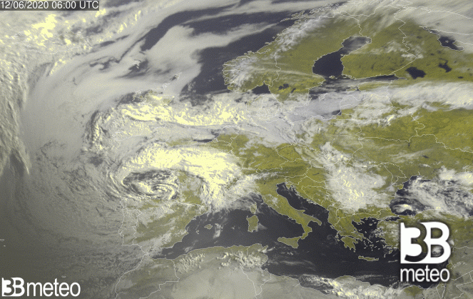 Immagine satellite Europa di venerdì mattina con il vortice sul Golfo di Biscaglia
