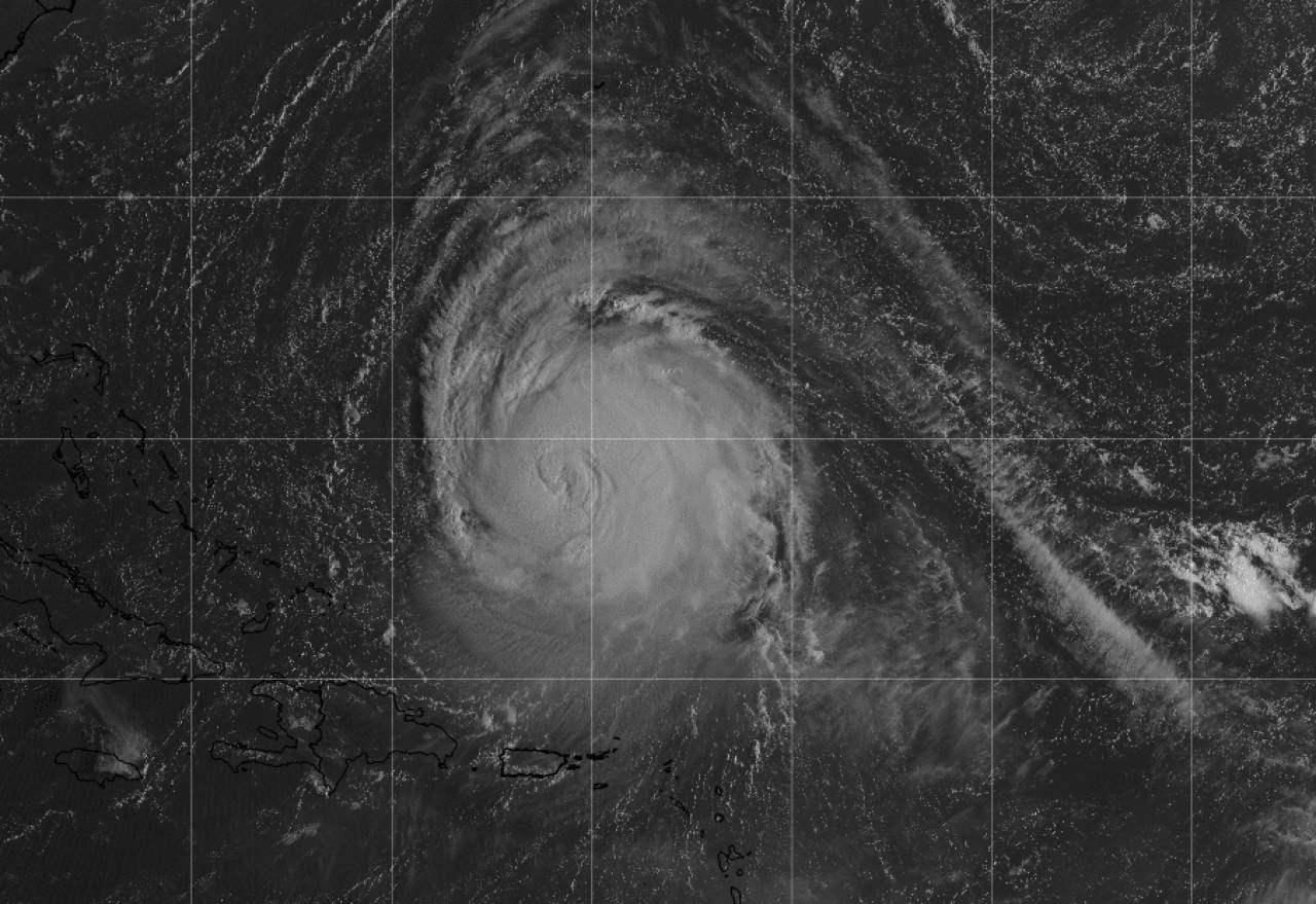 L'uragano Lee visto dal satellite