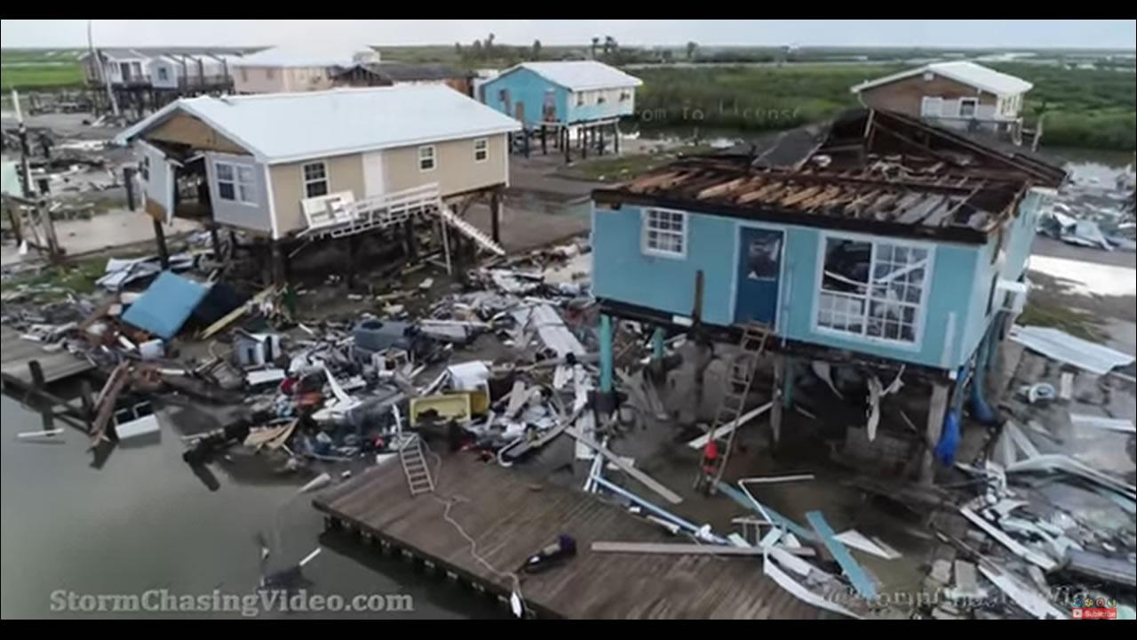 La devastazione causata dal passaggio dell'uragano Ida in Louisiana