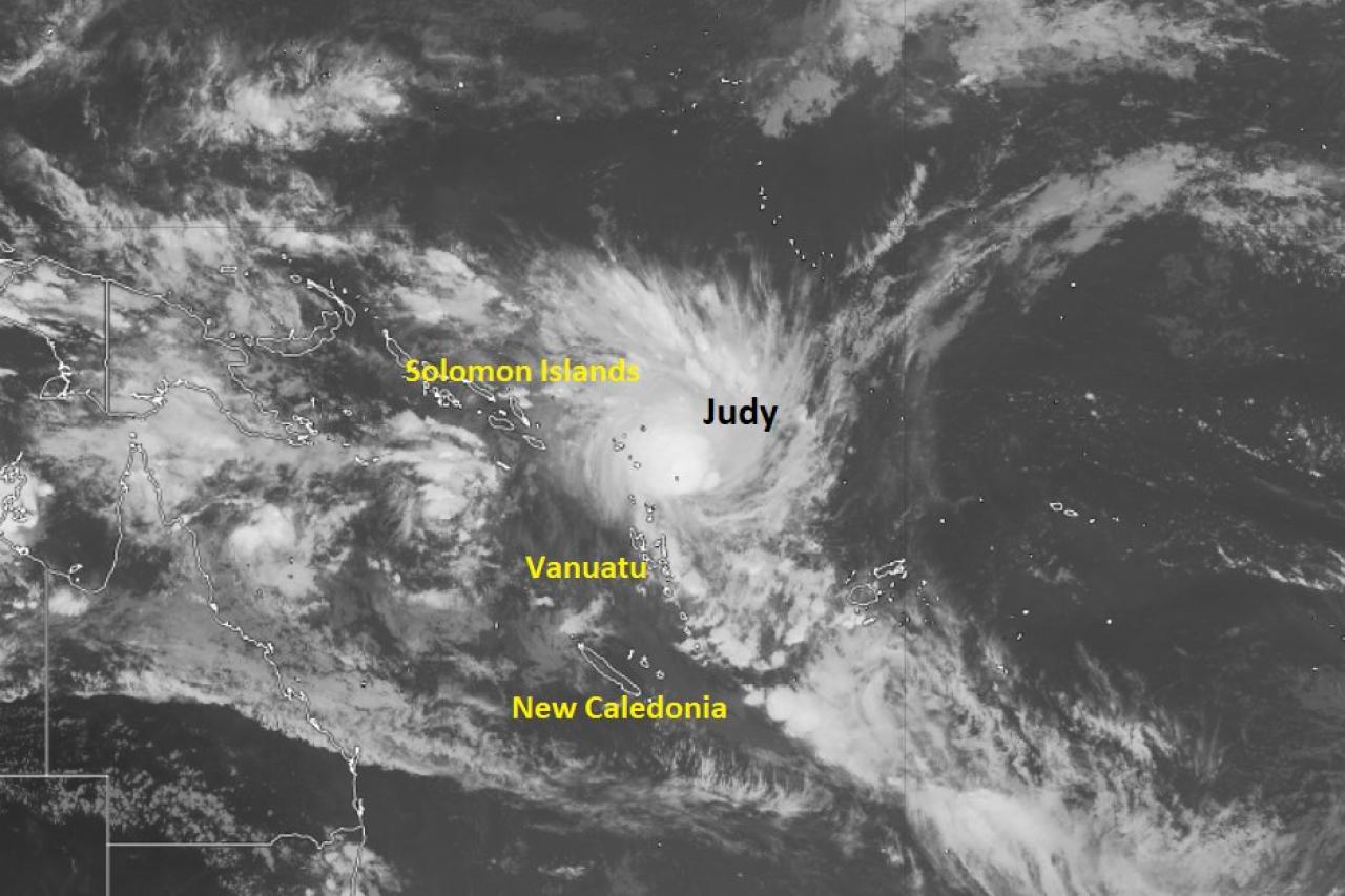 La tempesta tropicale Judy su Vanuatu (Fonte: @metofficestorms via Twitter)