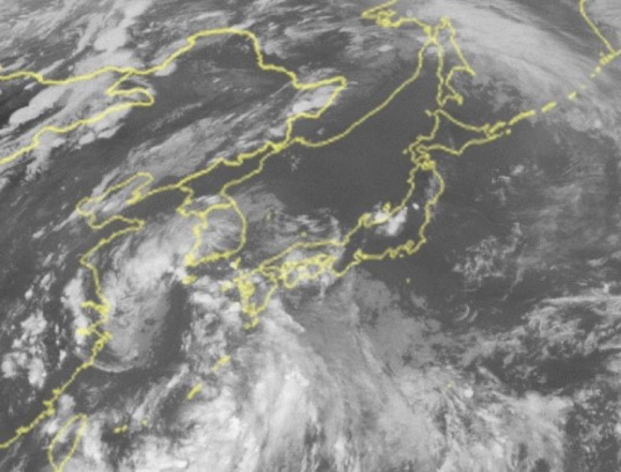 La tempesta tropicale Songda vista dal satellite