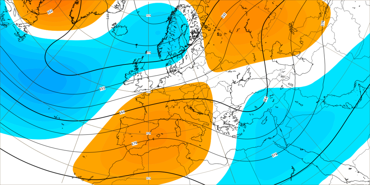 Le anomalie di geopotenziale a 5500m circa secondo il modello ECMWF mediato nel periodo 24 aprile - 1 maggio
