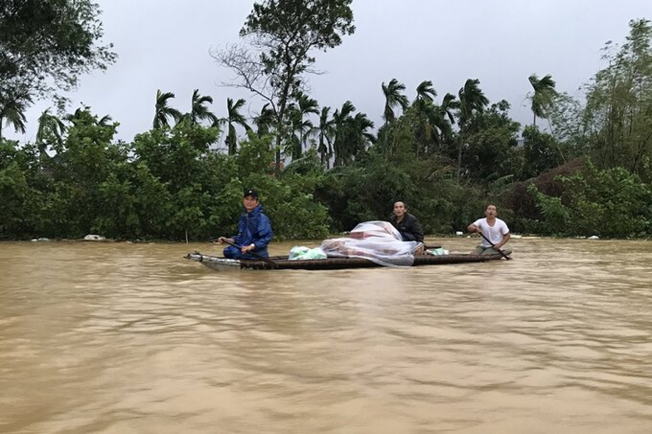 Le recenti inondazioni in Vietnam (Foto: VnExpress)