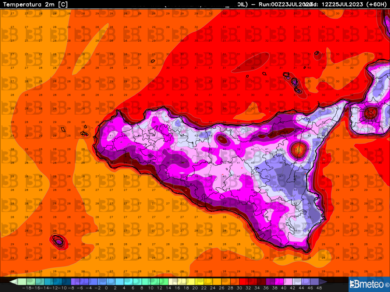 Le temperature massime del 25 luglio simulate dal modello numerico sviluppato da 3bmeteo: possibili picchi di 46-48°C tra la Piana di Catania e il Siracusano, estremi anche lungo la costa ionica