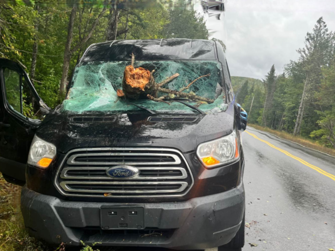 Maine, ingenti danni per la tempesta Lee (Fonte immagine: Maine State Police via Facebook)