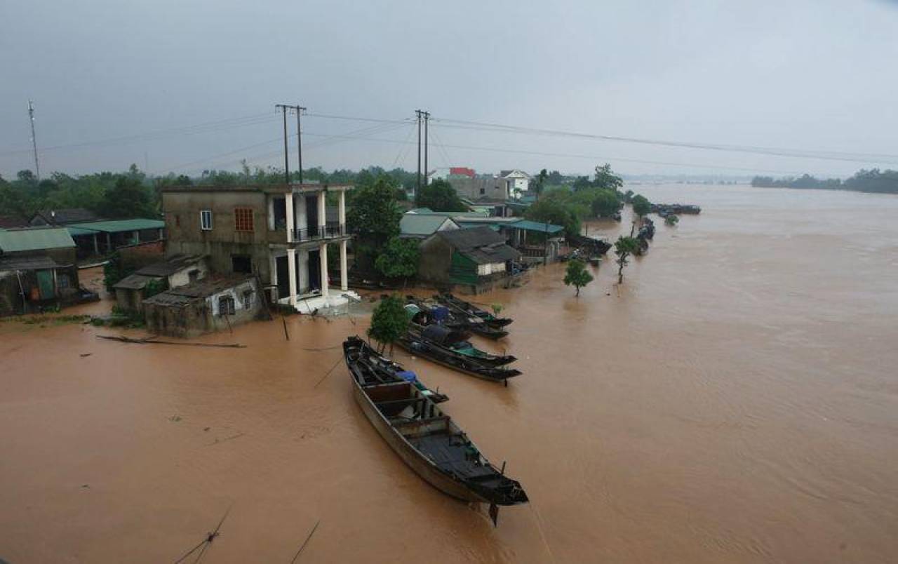 Pesanti allagamenti nel Vietnam già prima dell'arrivo della tempesta Nangka (Fonte: intellasia)