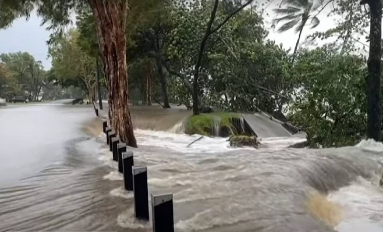 Piogge alluvionali nel Queensland con ciclone Jasper