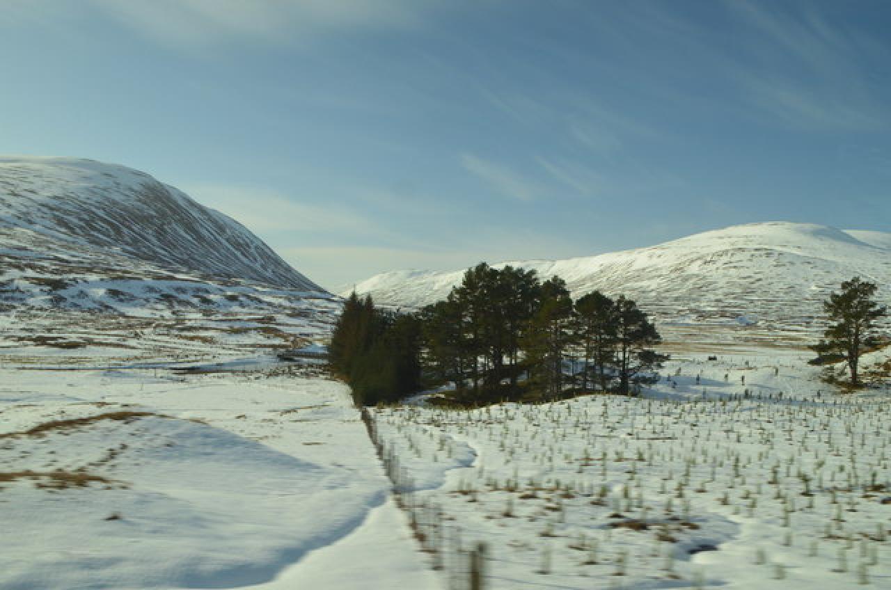Prima neve della stagione sulle colline scozzesi