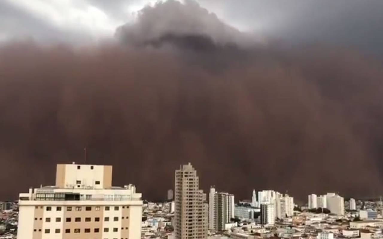 Tempesta di sabbia in Brasile