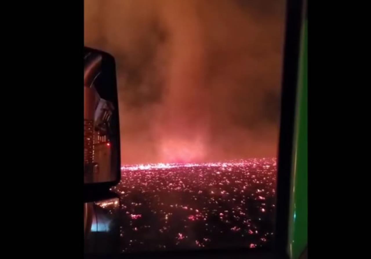 Tornado di fuoco in California