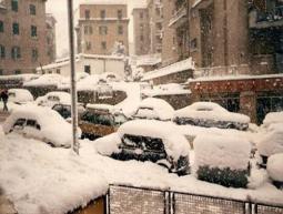 La storica nevicata del Febbraio 86 a Roma, probabile bis prossime ore! 