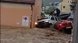 Austria, colate di fango e inondazioni in Stiria dopo un violento nubifragio