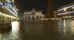 Immagine dell'acqua alta di Venezia, notte del 31 Ottobre, Piazza San Marco