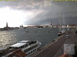 Il violento temporale in procinto di raggiungere Venezia