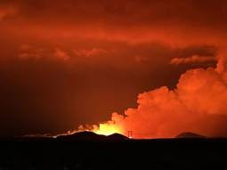 Islanda, nuova eruzione a Grindavik. Video