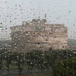 Meteo Roma: Tanta pioggia oggi, domani miglioramento