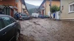 Cronaca meteo Europa - Romania: violenti temporali, nubifragi e allagamenti flagellano la regione del Banat - Video