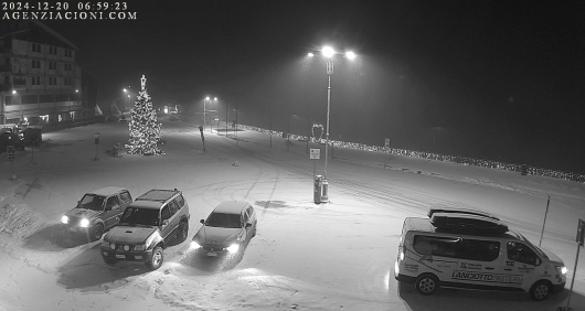 Abetone sotto la neve