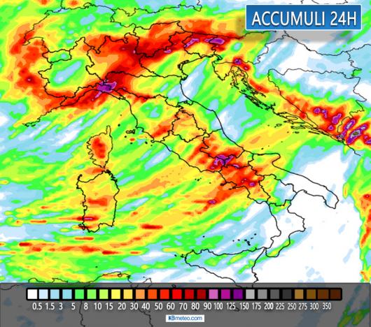 Accumuli previsti dal modello per domenica