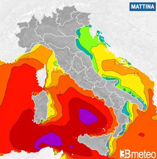 Altezza onde prevista per giovedì mattina