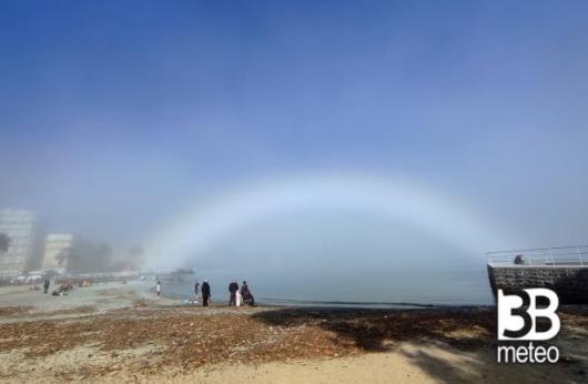 Arco di nebbia 