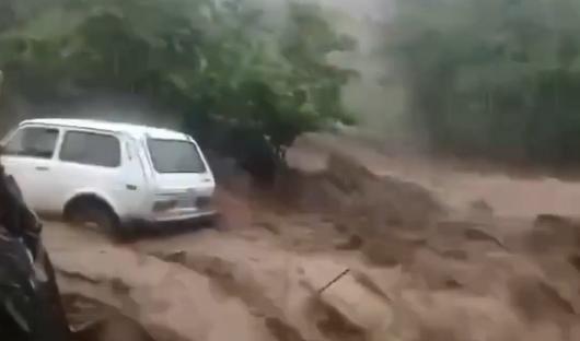 Azerbaijan devastato dalle alluvioni