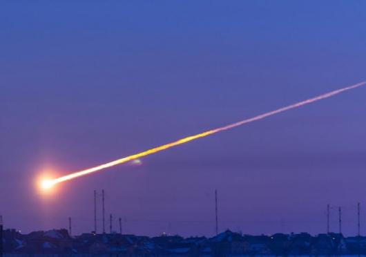 Bolide esplode sui cieli della Saredgna, paura tra la gente. Avvistato in gran parte del Centro