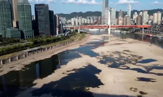 Cina, ondata di caldo senza precedenti. La siccità mette in ginocchio l'economia
