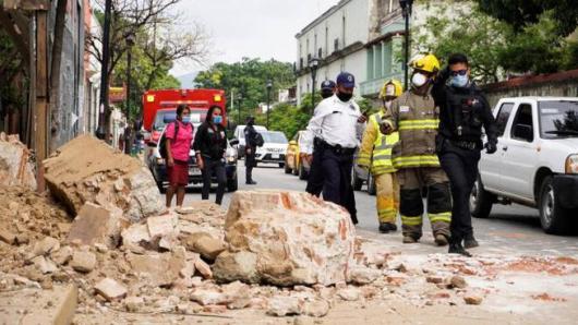 Crolli e frane in Messico dopo il violento terremoto di martedì scorso