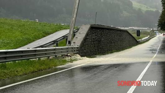 Esondazione del Frodolfo nel Bormiese. Fonte immagine Sondriotoday