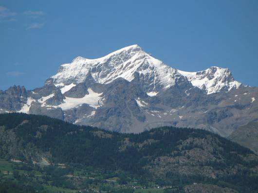 Il Grand Combin visto dal versante italiano