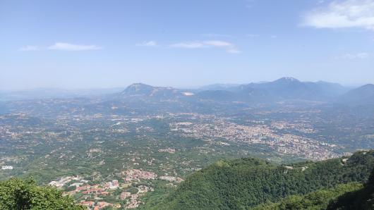 Il panorama che si vede dall'Osservatorio, Valle del Sabato e città di Avellino sullo sfondo