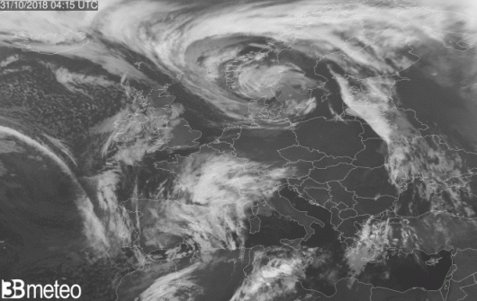 Immagine del satellite del primo mattino