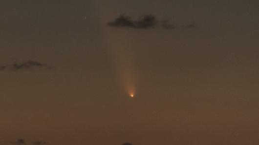 La cometa Tsuchinshan Atlas fotografata da Emanuele Maiorana a Milazzo