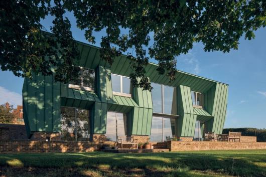 La Copper House produce più energia di quanta gliene serva