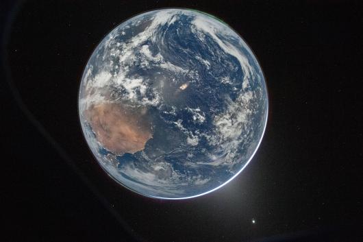 La nostra Terra immortalata da 14mila km di distanza