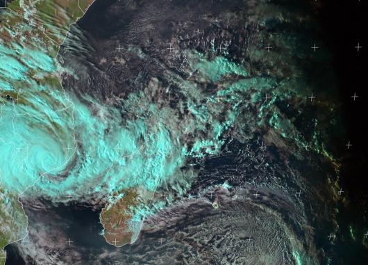 La tempesta tropicale Ana vista dal satellite
