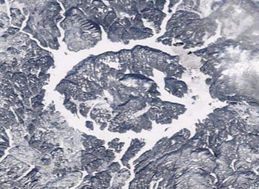Lago Manicouagan in inverno