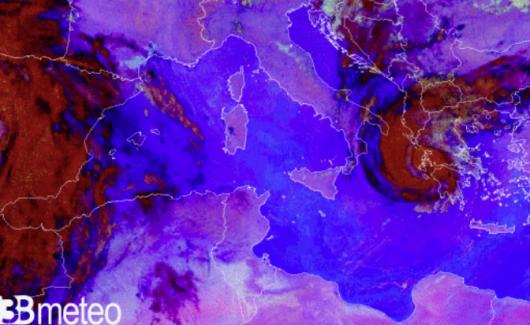landfall in Grecia del ciclone