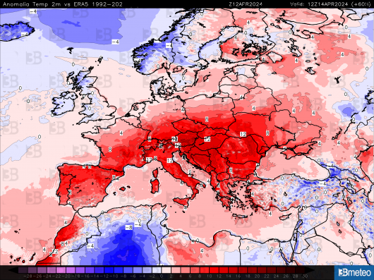 Le anomalie di temperatura al suolo riferite alle ore centrali di domenica. Valori sopra media anche di 8-12°C sull'Italia