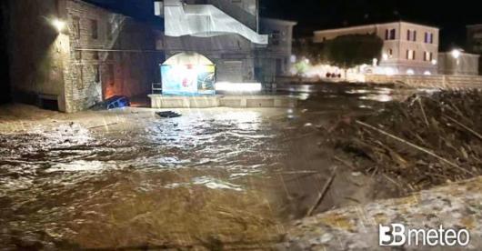 Meteo - Emergenza alluvione in Emilia Romagna, piogge intense e criticità anche al Sud