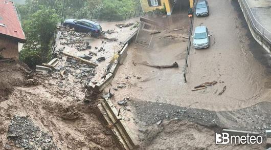 Meteo - Nubifragi, frane ed esondazioni, situazione critica al Nord