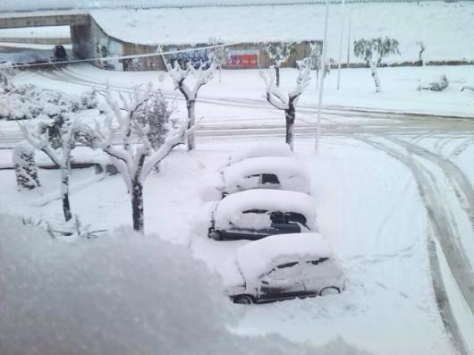 Nevicate ingenti a Polignano a Mare, sul litorale Barese