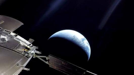 Orion entra nello spazio profondo -NASA